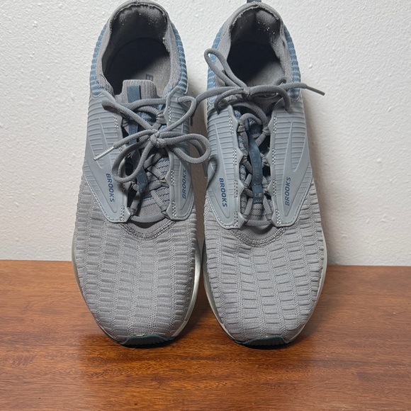 Brooks Men's Athletic Ricochet Sneakers - Picture 1 of 8
